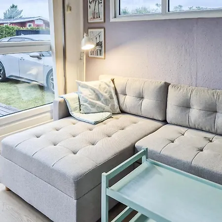 2 Bedroom Gorgeous In Semesterbostad Hadsund