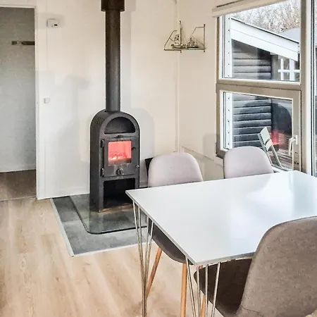 2 Bedroom Gorgeous In